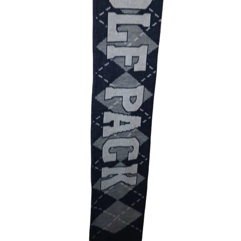 Wolf Pack Scarf Argyle EUC